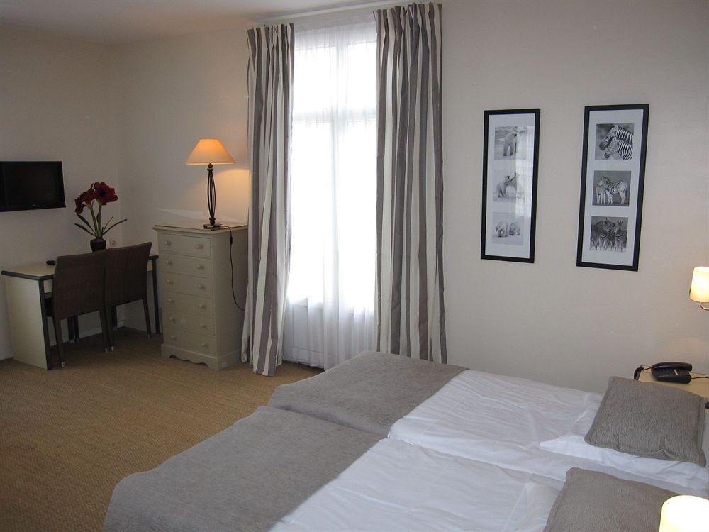 טרוביל-סור-מאר Hotel Le Fer A Cheval מראה חיצוני תמונה