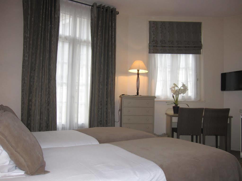 טרוביל-סור-מאר Hotel Le Fer A Cheval מראה חיצוני תמונה